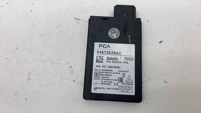04672625AC ⭕2017-2024 Chrysler Pacifica Blind Spot Detection radar Sensor Module 04672625AC