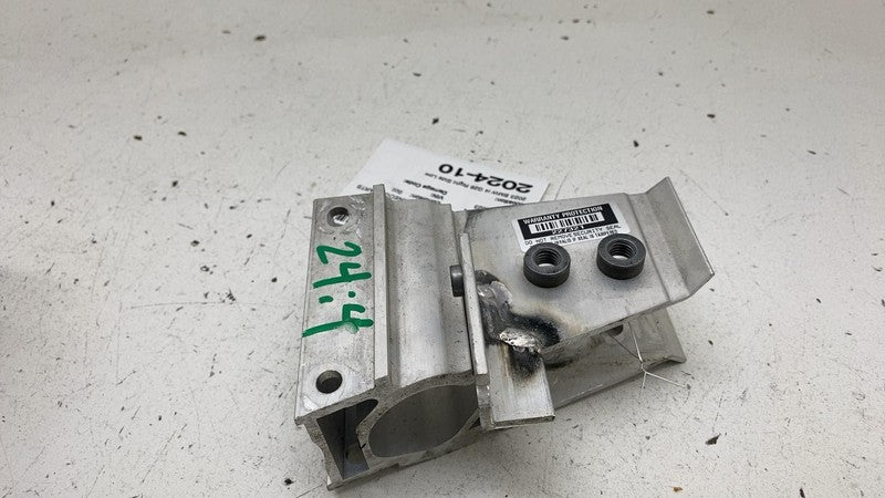 949882003 ⭕ 22-24 BMW i4 G26 Front Right Reinforcement Lower Brace Support Mount 949882003