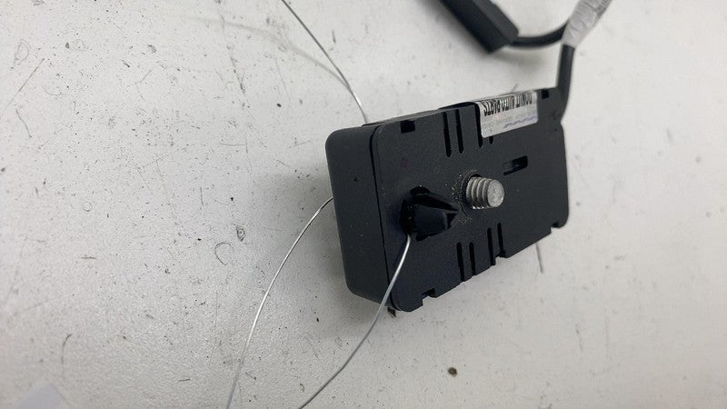 ⭕ 17-23 Model 3 Y Rear Left Radio Antenna Noise Filter Amplifier LH 15