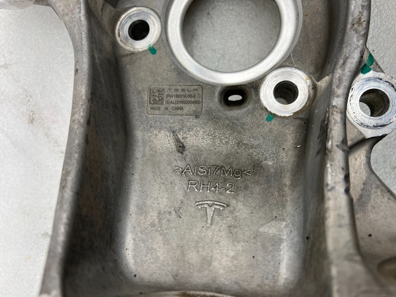 ⭕ 20-24 Model Y Front Passenger Suspension Spindle Knuckle Right RH 11