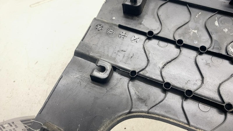 ⭕ 2022 Rivian EDV-700 Rear Passenger Wheel Arch Cladding Cover Right P