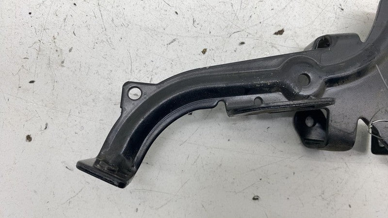 ⭕2017 2018 2019 2020 BMW 540i Rear Intake Manifold Mount Support Brack