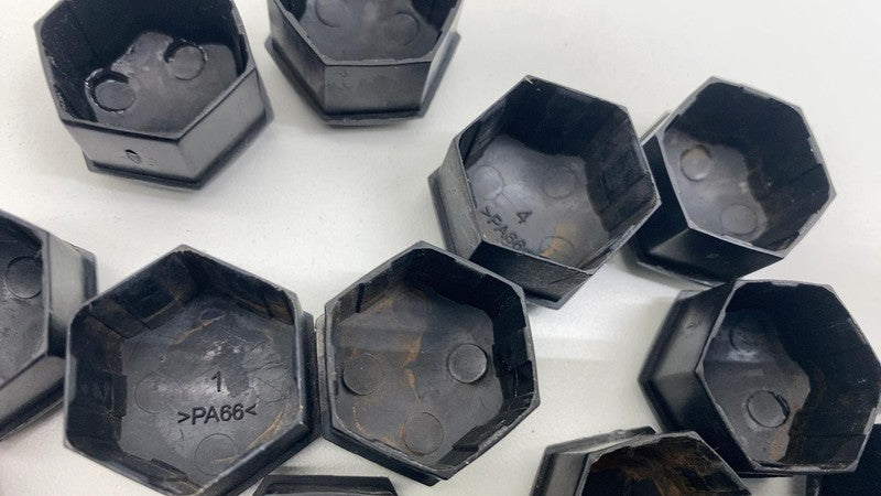 20214487 2024-2025 Tesla Cybertruck x4 Wheel Hub Center Cover w/ x22 Lug Nut Cover Black