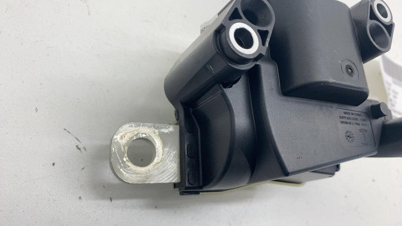 ⭕ 20-24 Model Y High Voltage Ancillary Bay Battery Contactor Assy 1089