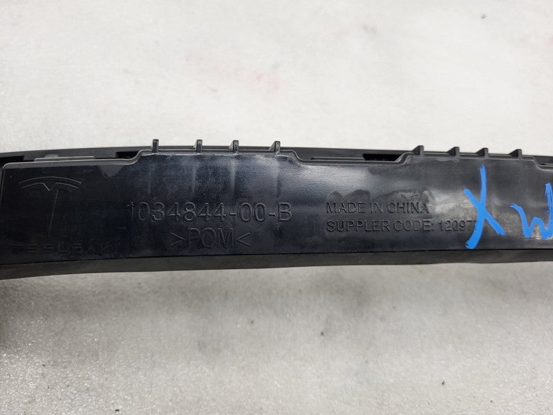 1034844 00 B ⭕ 16-25 Model X MX Rear Fascia Bumper Center Mount Support Bracket 1034844-00-B