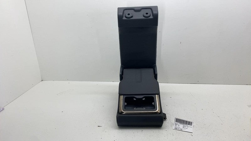 ⭕ 2025 Rivian R1S Rear 2nd Row Seat Center Cushion Arm Rest Cupholder 