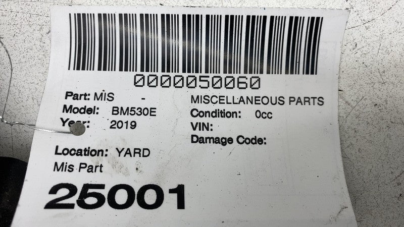 2019 BMW 530e G30 2.0L Front Driver Side Steering Gear Rack Cover Shie