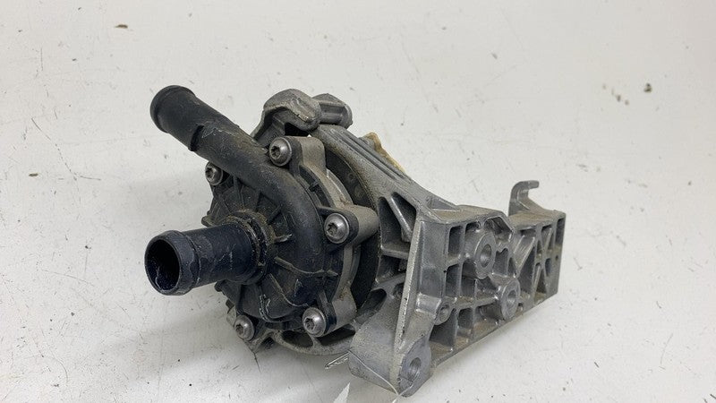 ⭕ 21-23 Polestar 2 Front Radiator Auxiliary Water Coolant Pump System 