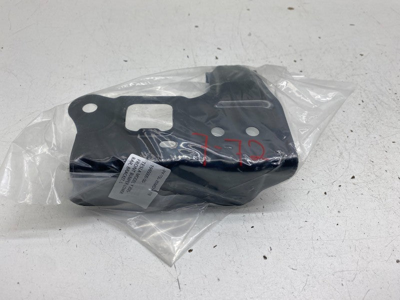 1965000 00 ⭕2025-2026 Tesla Model Y Air Conditioning A/C Bracket Support Right 1965000-00-B