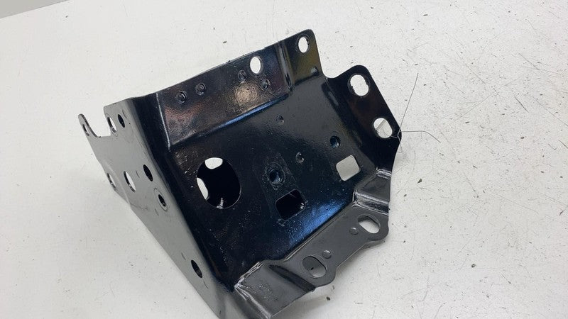 ⭕ 22-25 Rivian R1S Front Passenger Wheelhouse Body Support Frame Bracket Right