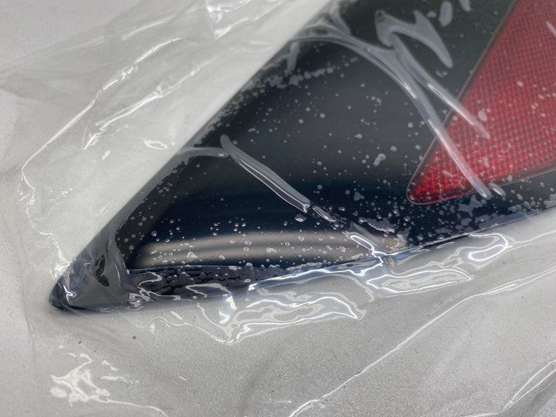 1715104 00 B ⭕ 24-26 Tesla Model 3 Rear Left Charge Port Cover Reflector Door LH 1715104-00-B