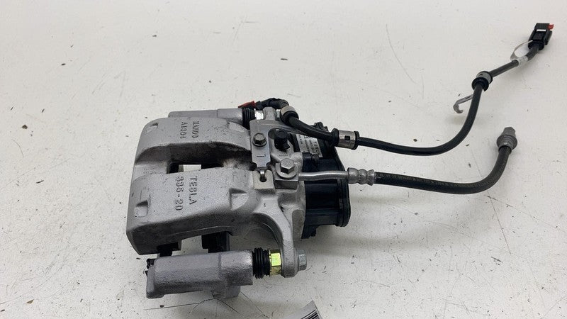 ⭕ 17-25 Tesla Model 3 M3 Rear Left Caliper w/ Brake Hose Line BASE 104