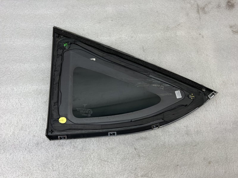 1034907 85 F 2016-2020 Tesla Model X MX Rear Passenger Side Window QTR Quarter Glass Right RH