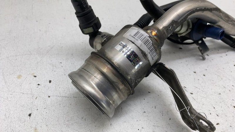 2018 2019 2020 BMW 530e xDrive Fuel Gas Filler Pipe Neck Hose Tube 2.0L Assembly