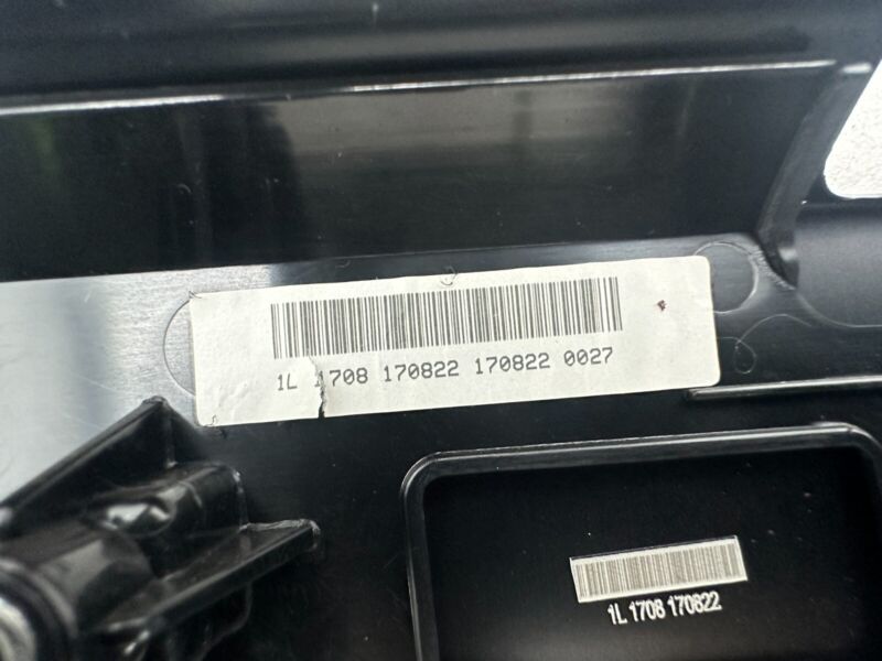 1058419-00 ⭕ 2016-2020 Tesla Model X Rear Side Falcon Door Top Trim Panel Left LH 1058419