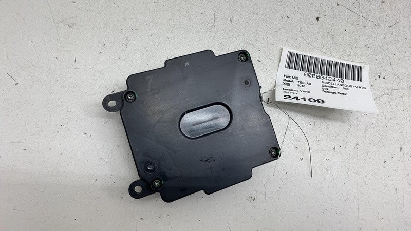 ⭕2016-2020 Tesla Model X Rear Falcon Controller Door Control Module 10