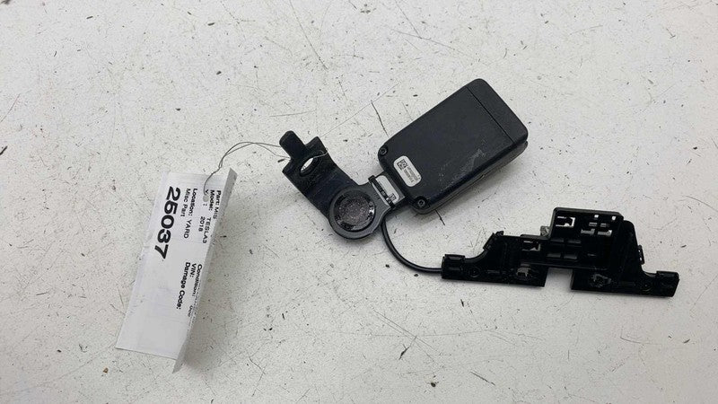 ⭕ 17-23 Model 3 Rear Driver Side 2nd Row Seatbelt Buckle Black Left 10