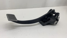 ⭕ 2024 Tesla Cybertruck Passenger Brake Foot Pedal Bracket Right RH 1250691-01-C
