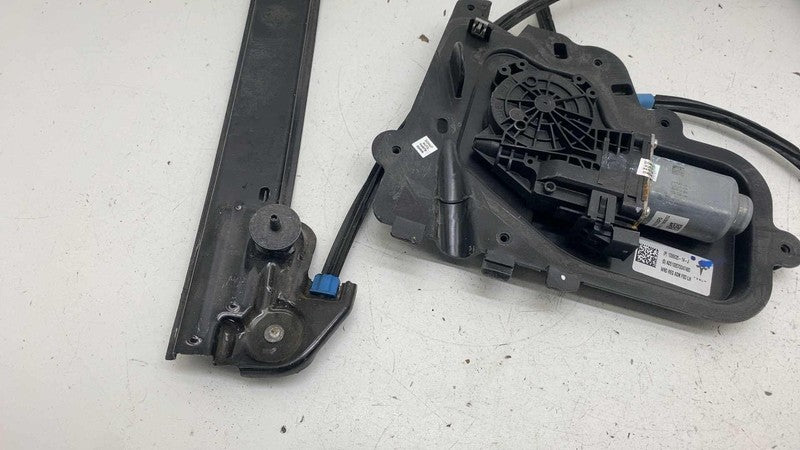 109662014J ⭕ 2017-2023 Tesla Model 3 Front Left Door Window Regulator & Motor 1096620-14-J