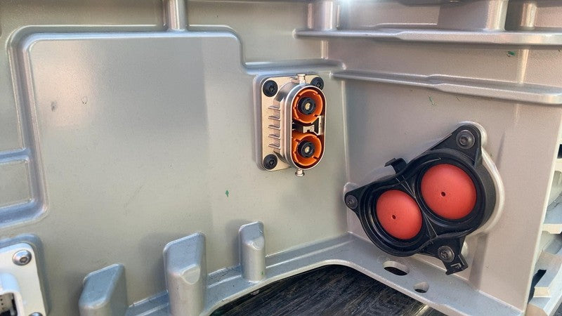 PT01244230 A ⭕ 2025 Rivian R1S HV Battery Module Large Pack Assy 407V 116 kWh PT01244230-A