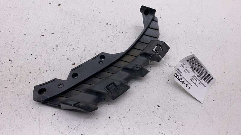 6002TM0542 ⭕ 2017-2023 Tesla Model 3 Front Right Bumper Headlight Head Lamp Support Bracket