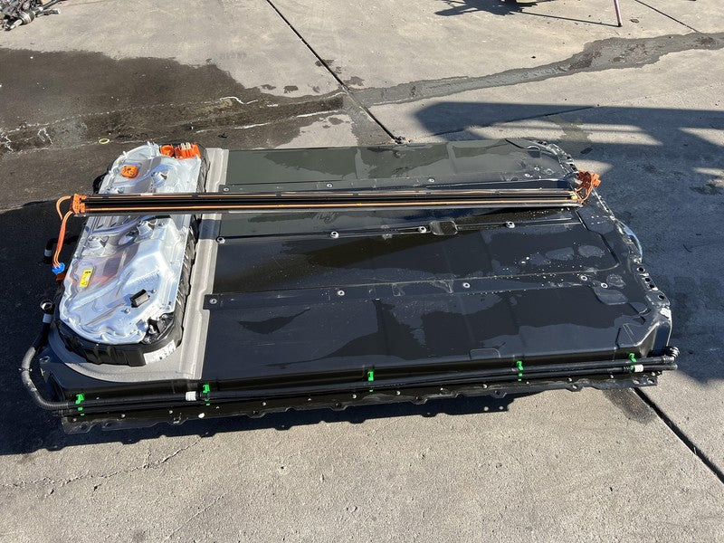 1104428-00-M ⭕ 2019 Tesla Model 3 Standard Range Plus Battery Pack 1104428-00-M (PARTS ONLY)