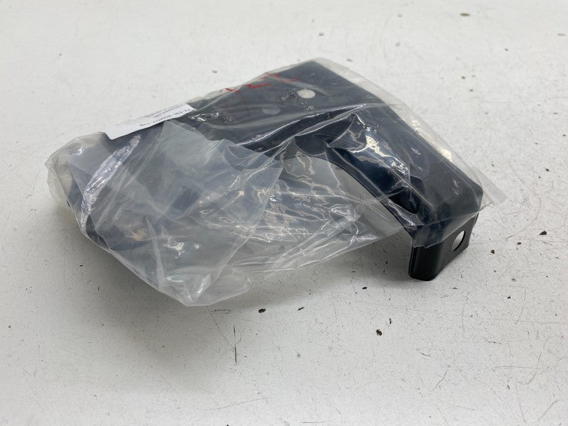 1964999 00 ⭕ 2025-2026 Tesla Model Y Front Right Bumper Support Lower Bracket RH 1964999-00