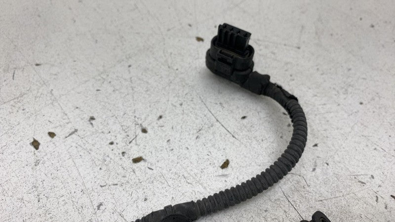 2018 2019 2020 BMW 530e Front Bumper Wiring Harness Cable Wire Assembl