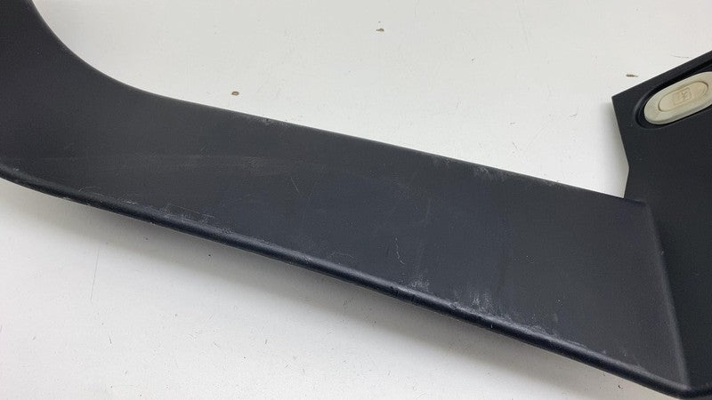 C100012129E ⭕2022-2024 Rivian R1T Front Right Gear Tunnel Trim Cover Panel Button C100012129