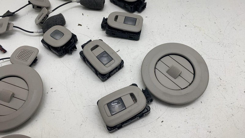 8T0881608D ⭕17-24 Chrysler Pacifica SET of Roof Dome Light + Noise Reduction Mic + Air Vent