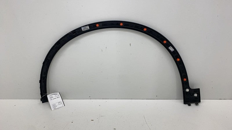 31672602 ⭕ 2021-2024 Polestar 2 Front Right Wheel Arch Fender Flare Molding RH 31672602