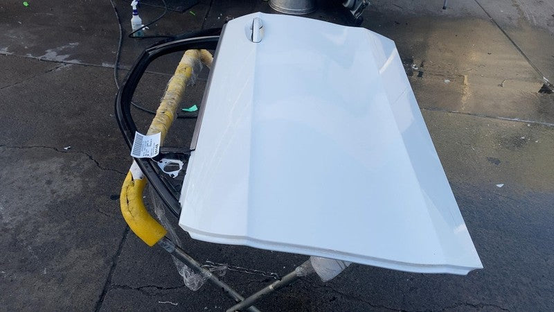 A 212 900 36 18 ⭕2014-2016 Mercedes-Benz E350 E400 Front Driver Side Door Shell Panel Left White