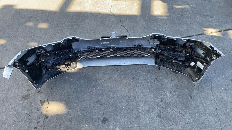 2018-2020 BMW 530e Front Bumper Cover Assy w Park Sensor & Park Light  White 300