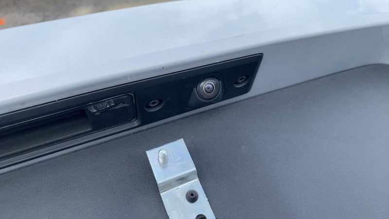 ⭕2021-2023 Polestar 2 Rear Bumper Cover Assy w/ Park Sensor & Valance Silver 729