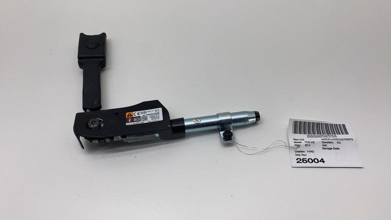 1005265 00 C 12-20 Tesla Model S Front Right Lap Pretensioner 16-20 Tesla Model X Front Left
