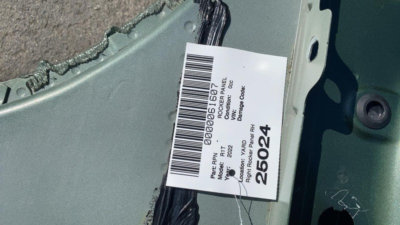 ⭕ 2022 2023 2024 Rivian R1T Passenger Side Rocker Panel Frame Right RH Assembly