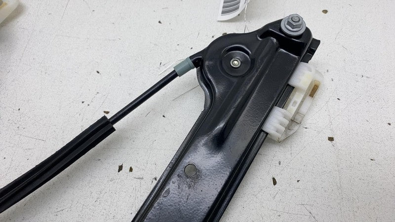 9800566 ⭕ 2011-2016 Mini Cooper Countryman S Front Right Window Regulator Motor 9800566
