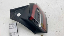 ⭕ 21-24 Model Y Rear Right Outer Exterior Taillight Tail Lamp 4-Pin 1502087-00-D