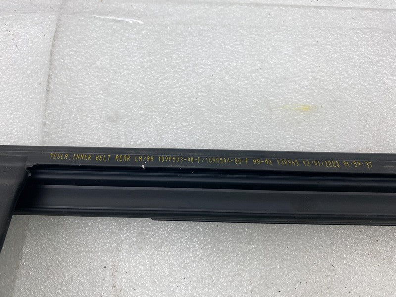 1090503 00 F ⭕ 17-23 Tesla Model 3 Rear Left Door Window Inner Belt Rubber Seal 1090503-00-F