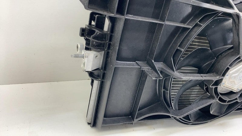 107673200H ⭕ 2017-2020 Tesla Model 3 Front Active Grille Shutter Louvre Assy 1076732-00-H