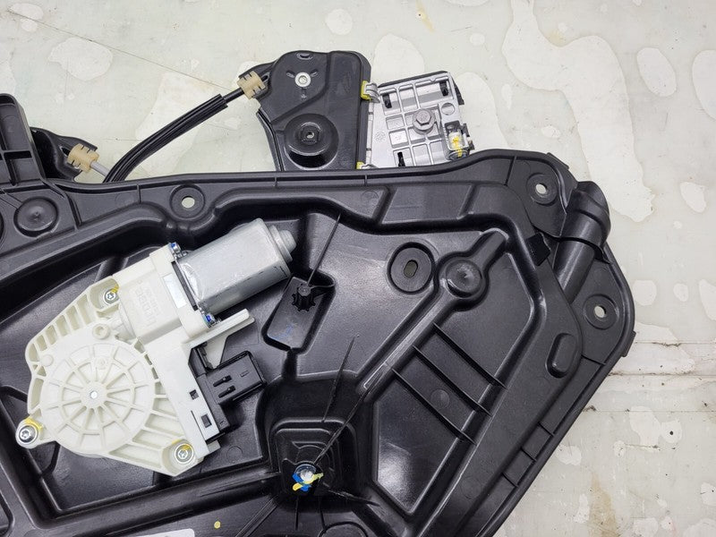 ⭕ 20-24 Tesla Model Y Rear Passenger Right Window Regulator & Motor 14