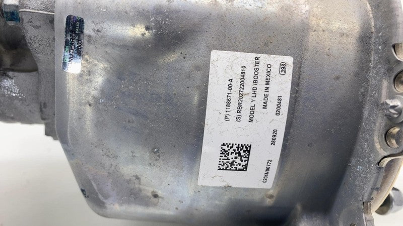 118867100A 2020-2024 Tesla Model Y iBooster Power Brake Booster Master Cylinder Reservoir