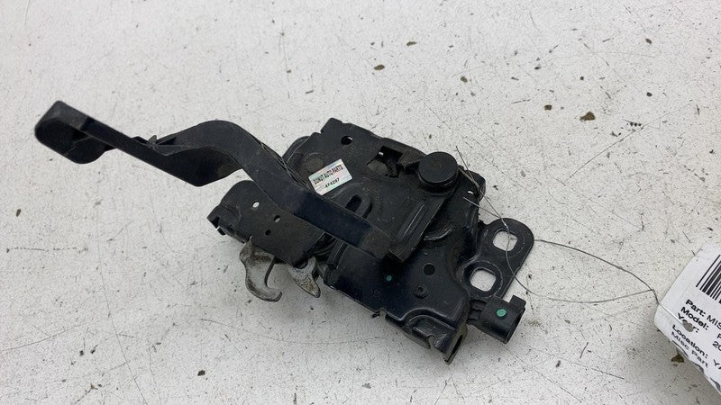⭕ 2017-2024 Chrysler Pacifica Voyager Front Hood Bonnet Lock Latch Actuator OEM