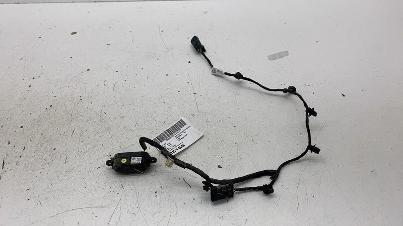 ⭕ 2022 Rivian EDV-700 Amazon Van Door Rollup Switch PT00060602-D / PT0