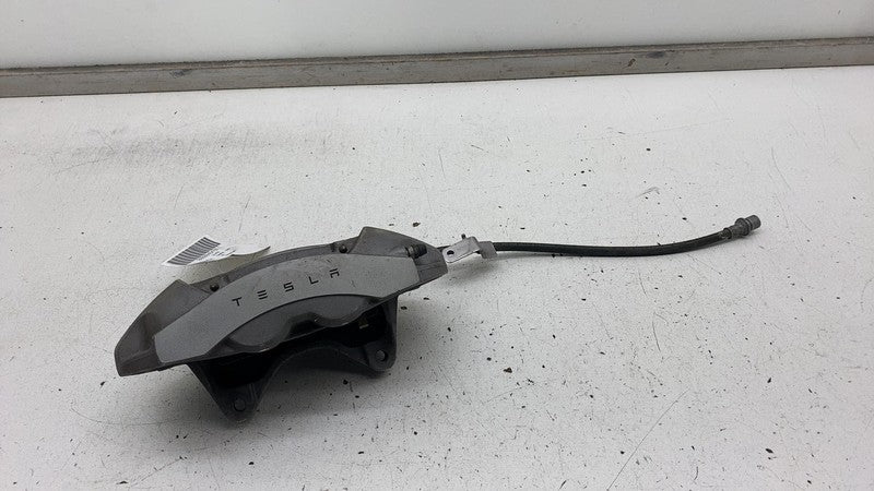 104462200D ⭕ 2017-2023 Tesla Model 3 Front Caliper w/ Brake Hose Line Right 1044622-00-D