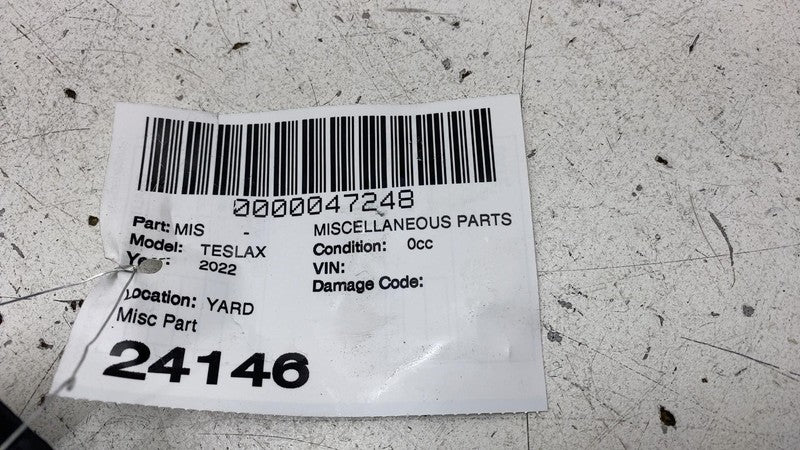 108070900C 2016-2023 Tesla Model X Rear Passenger Tailgate Mount Bracket Right 1080709-00-C
