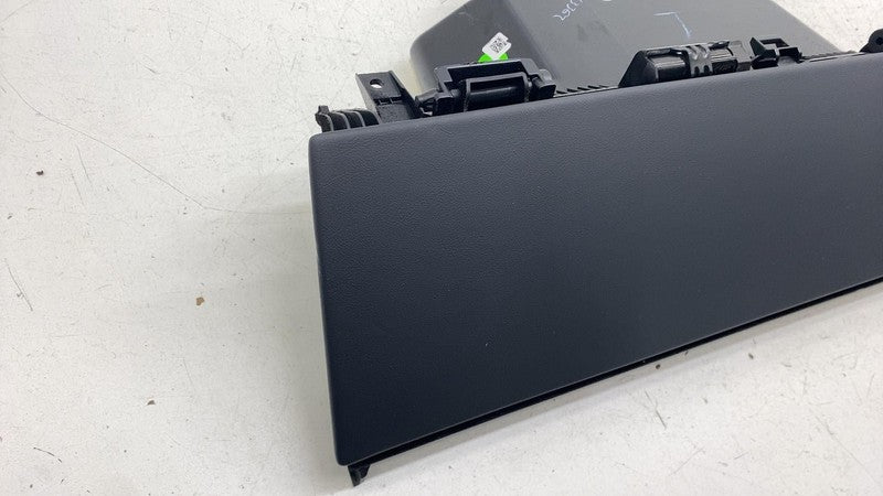 ⭕ 25-26 Model Y MY Dash Instrument Panel Glove Box Storage Assembly 17