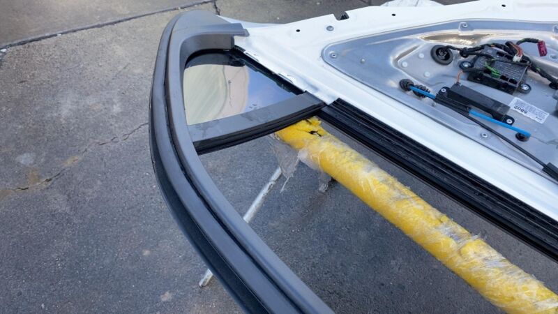 ⭕ 14-16 Mercedes-Benz E350 E-Class Rear Passenger Right Door Assembly White 149