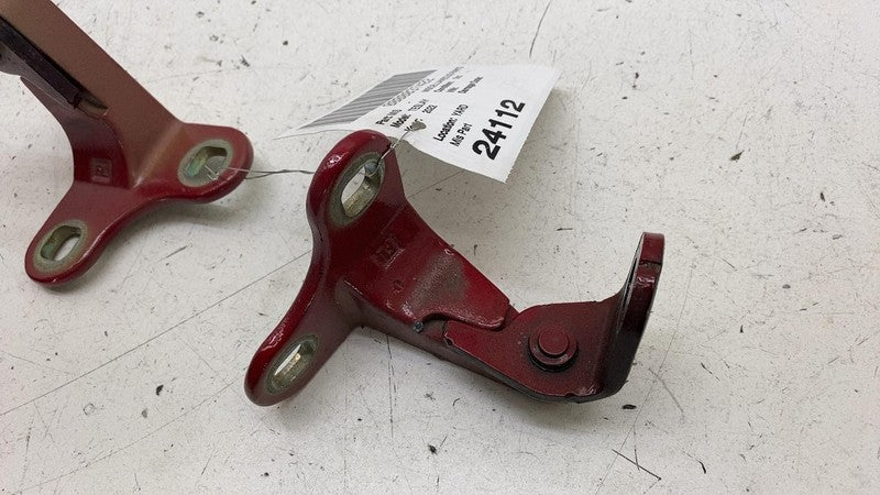 ⭕ 20-23 Model Y Front Left Upper & Lower Door Hinge Closure Assist 149