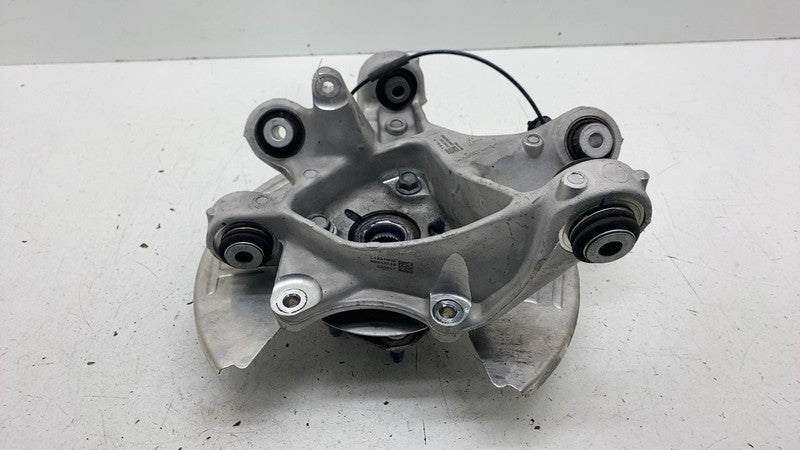 ⭕ 17-23 Model 3 Rear Left Spindle Knuckle w/ Hub (142mm Driven) LH 104